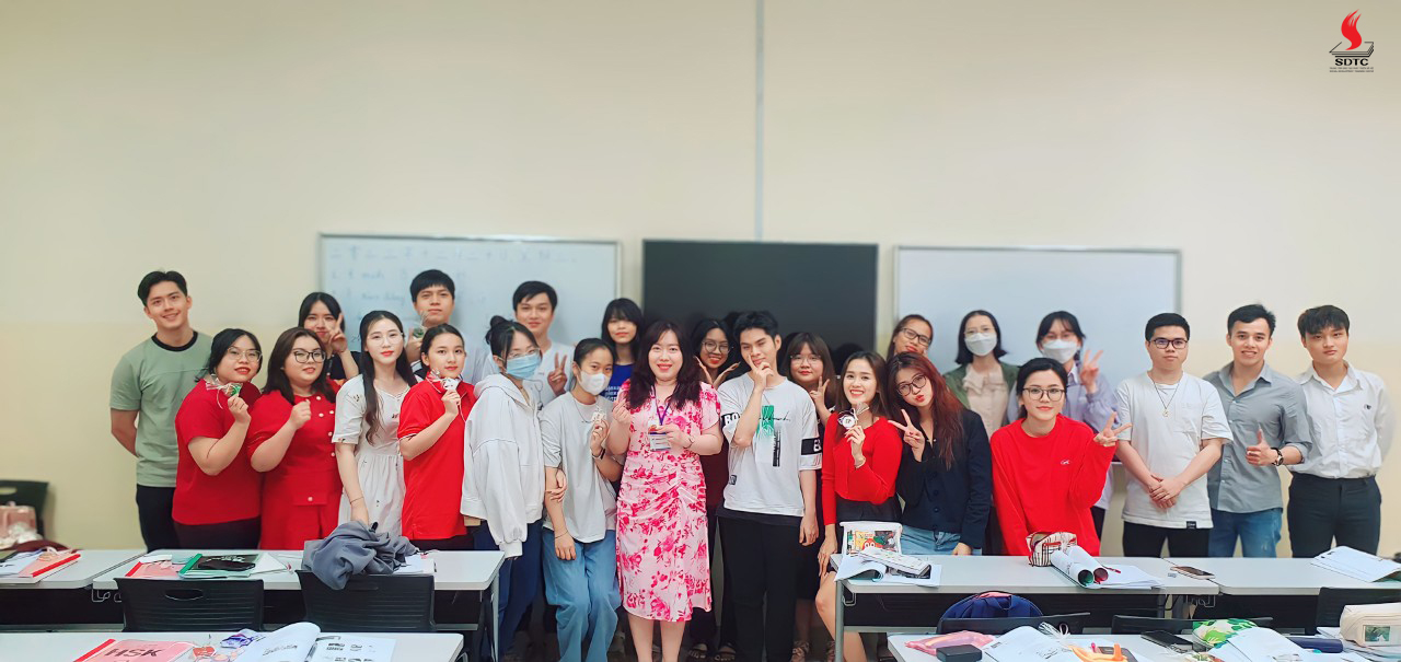 tieng trung hsk 2 noel